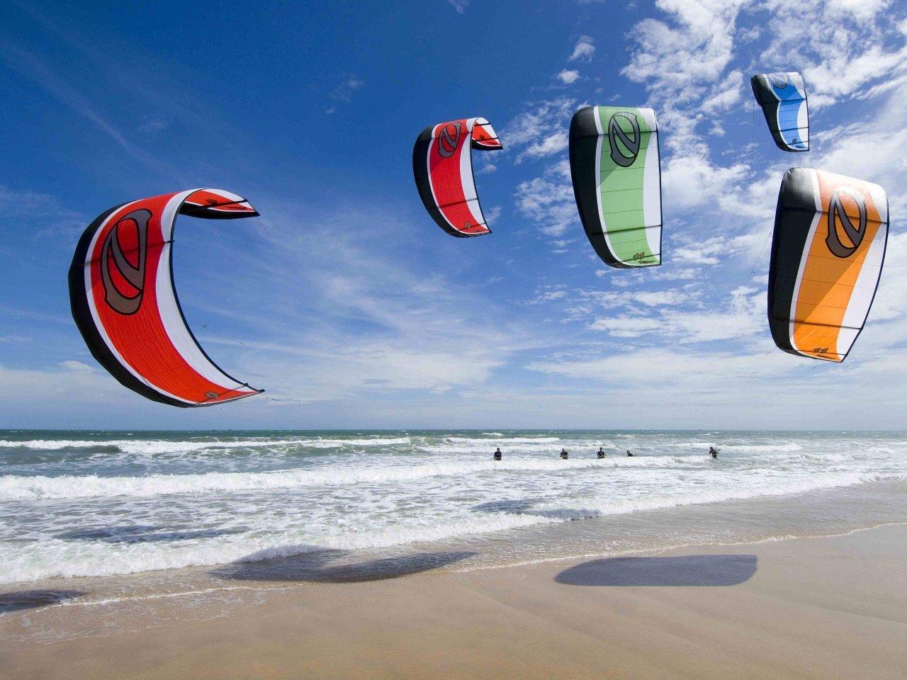 kitesurf sur la plage de la Grande Côte